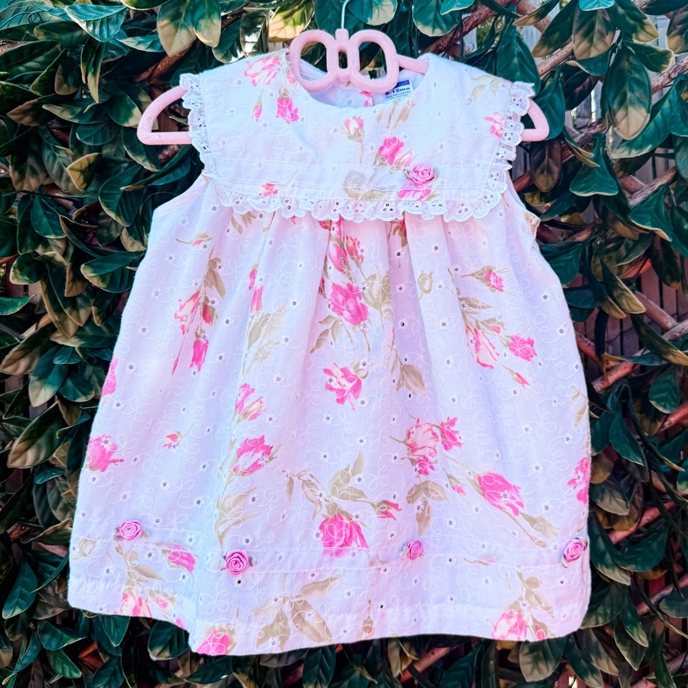 ▪️ 4/$25- Youngstreet Floral Lace‎ Trimmed Dress